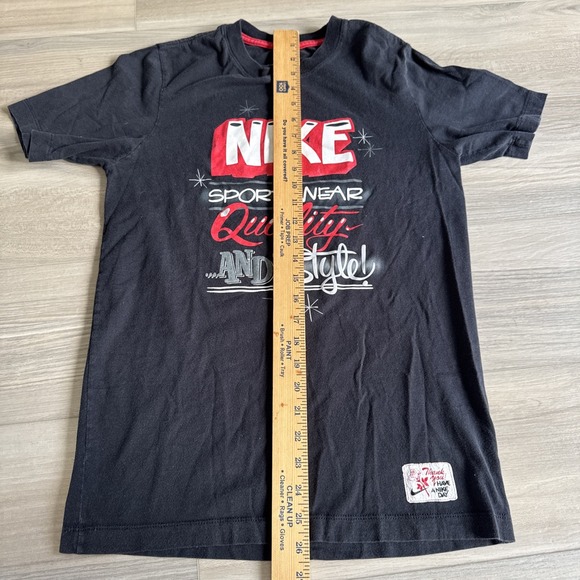 Nike Sportswear Shirt Mens Small Black Red Spellout NSW T Tee 1972‎ Front & Back - Picture 8 of 10